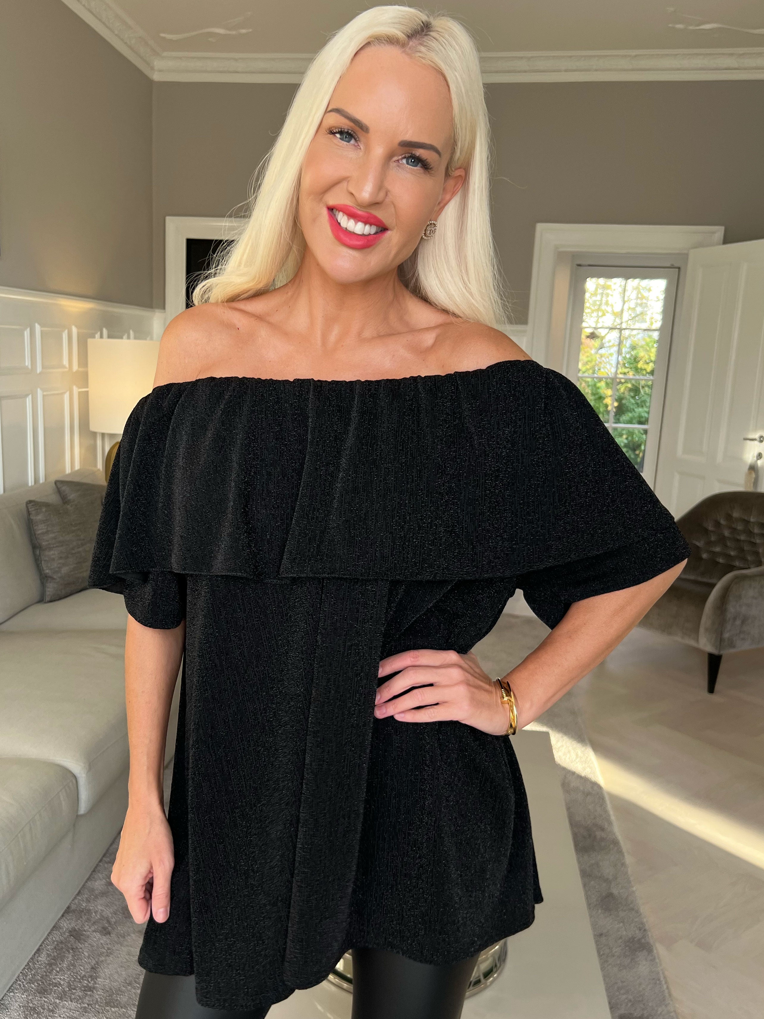 Maily - Off shoulder bluse med glimmertråde